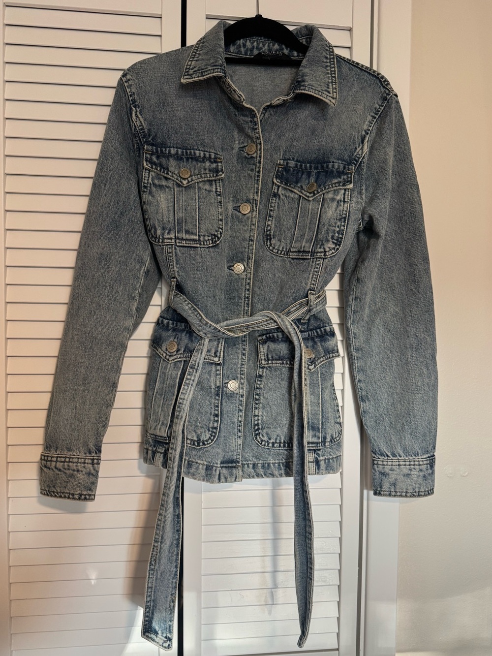 Lauren Ralph Lauren Light Blue Denim Belted Jean Jacket - Picture 1 of 6